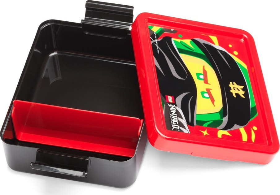 Černý box na svačinu s červeným víčkem LEGO® Ninjago LEGO