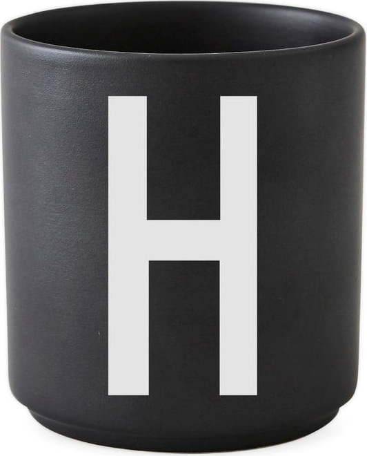 Černý porcelánový šálek Design Letters Alphabet H