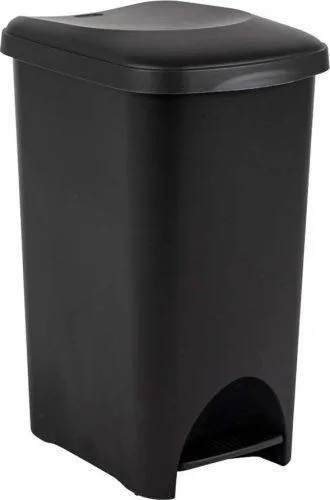 Černý pedálový plastový odpadkový koš 40 l