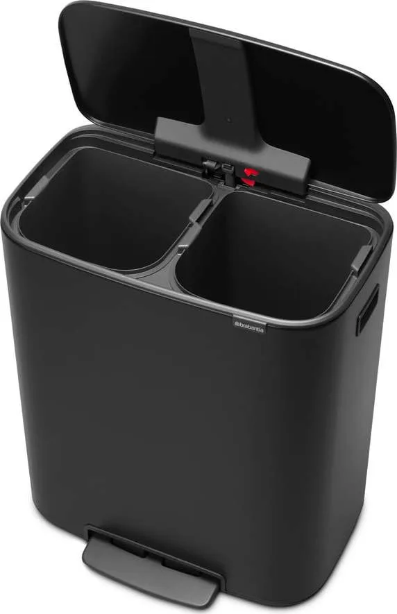 Matně černý nášlapný ocelový odpadkový koš na tříděný odpad 2x30 l Bo – Brabantia