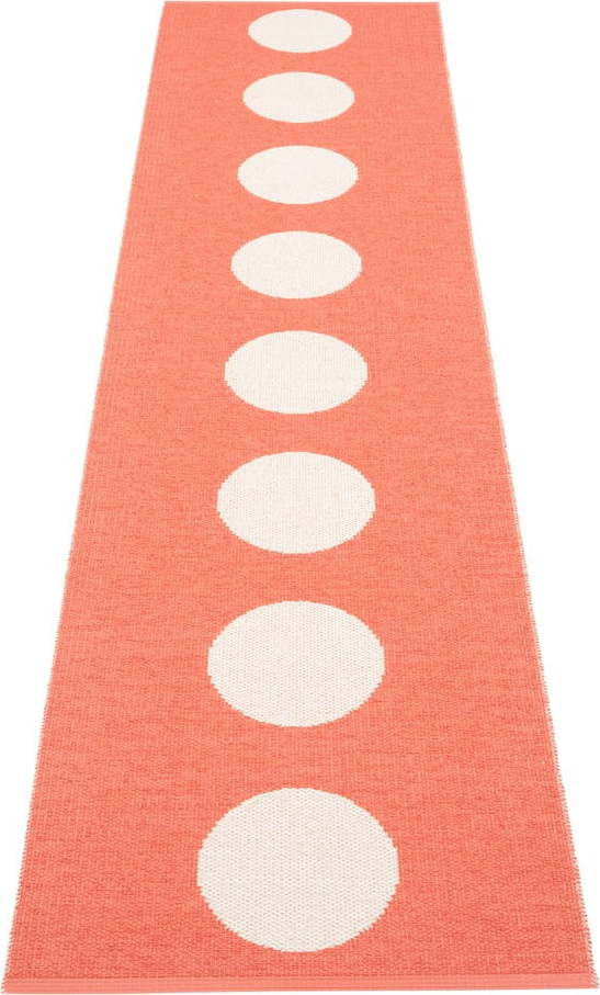 Vnitřní a venkovní běhoun v lososové barvě 70x300 cm Vera Flamingo – Pappelina Pappelina