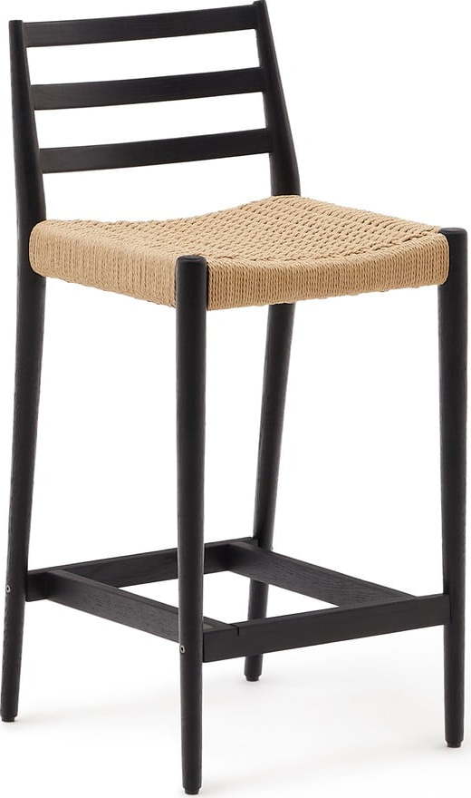 Černá/v přírodní barvě barová židle z dubového dřeva (výška sedáku 70 cm) Analy – Kave Home Kave Home