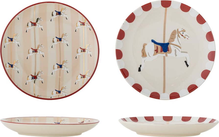 Krémové dezertní talíře s vánočním motivem z kameniny v sadě 2 ks ø 16 cm Merry-go-round – Bloomingville Bloomingville