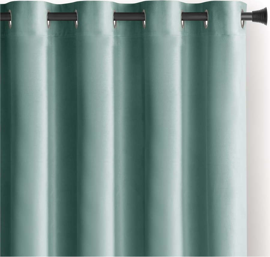 Světle zelený sametový dimout závěs 140x245 cm Eyelets – Restilo Restilo