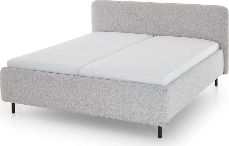 Světle šedá čalouněná dvoulůžková postel s úložným prostorem s roštem 160x200 cm Primo – Meise Möbel Meise Möbel