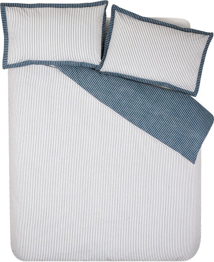 Bílé/modré povlečení na dvoulůžko/prodloužené 230x220 cm Oxford Pinstripe – Catherine Lansfield Catherine Lansfield