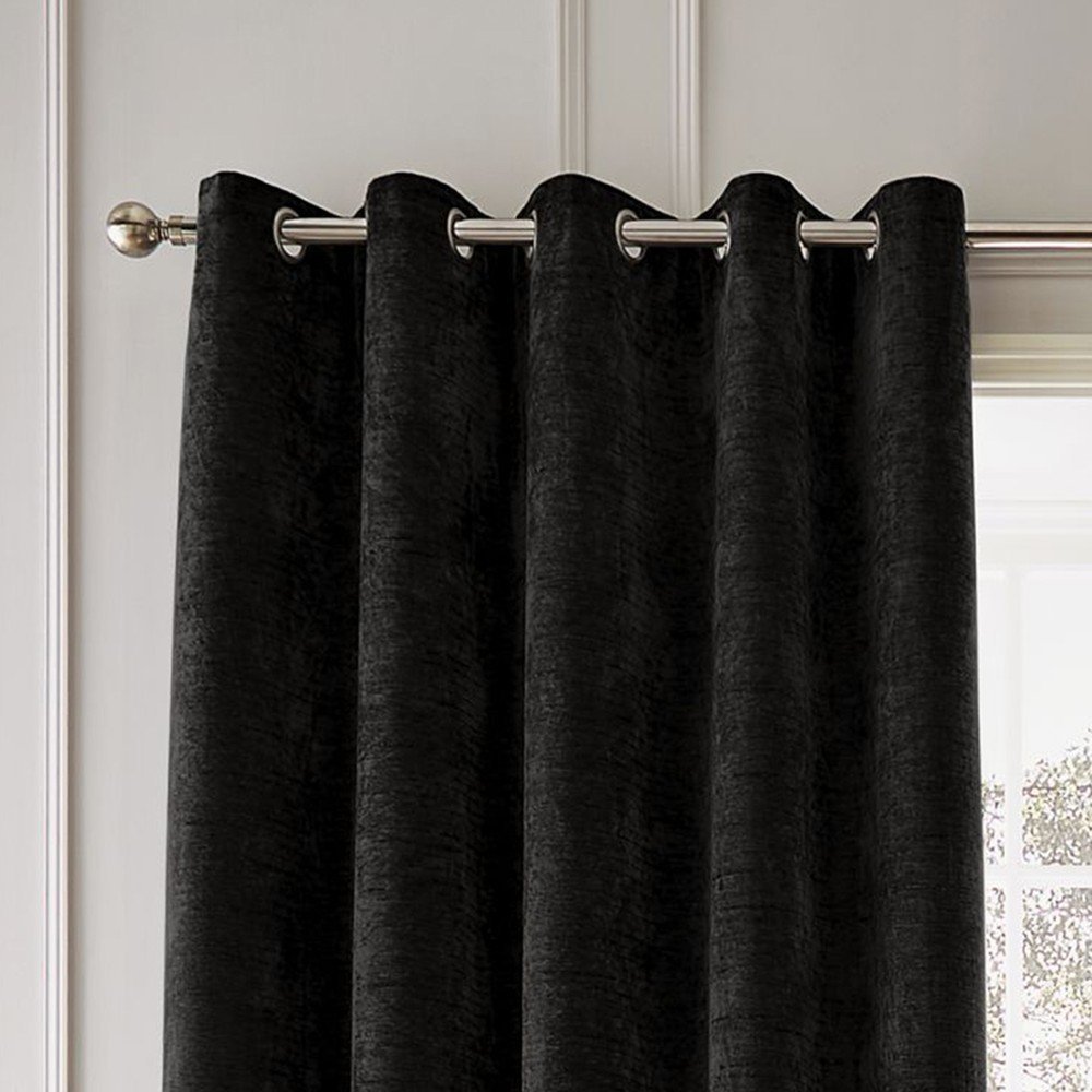 Černé termo závěsy v sadě 2 ks z žinylky 117x183 cm Selene Luxury Chenille – Hyperion Hyperion