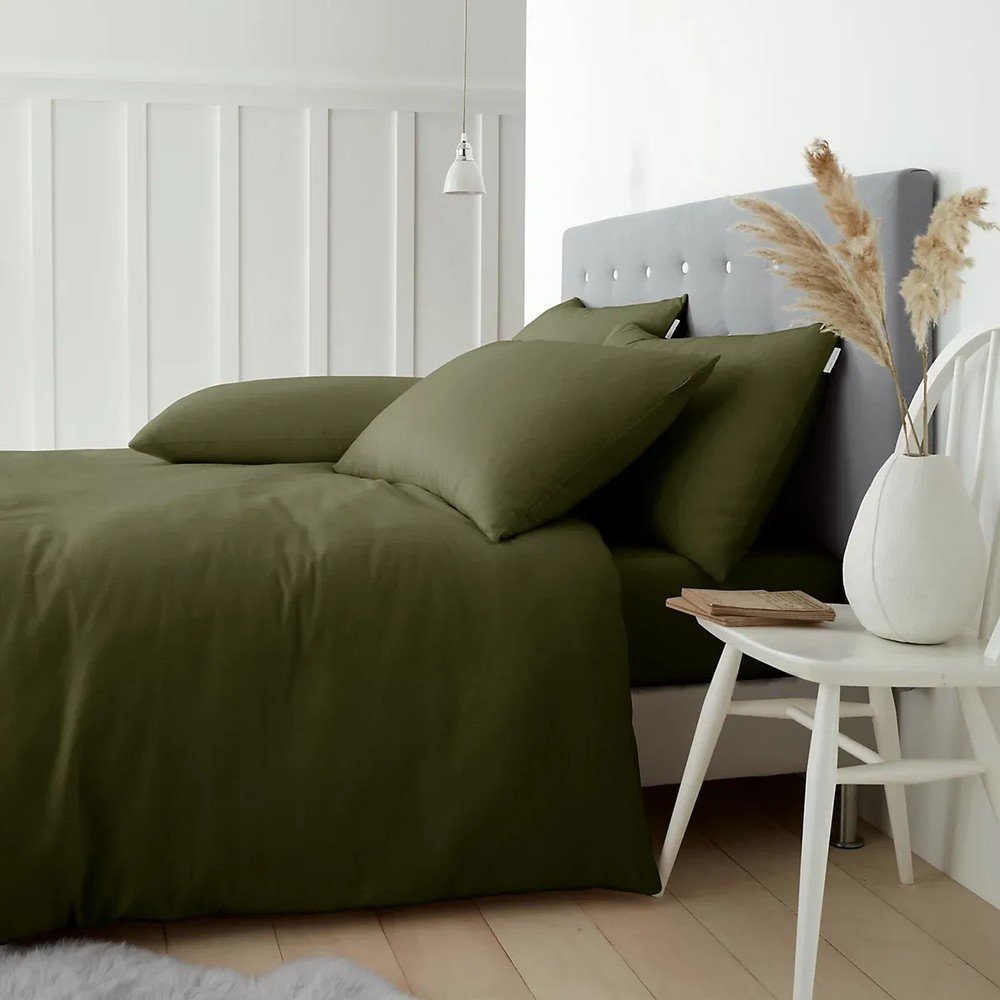 Khaki flanelové povlečení na dvoulůžko/prodloužené 230x220 cm Brushed – Catherine Lansfield Catherine Lansfield
