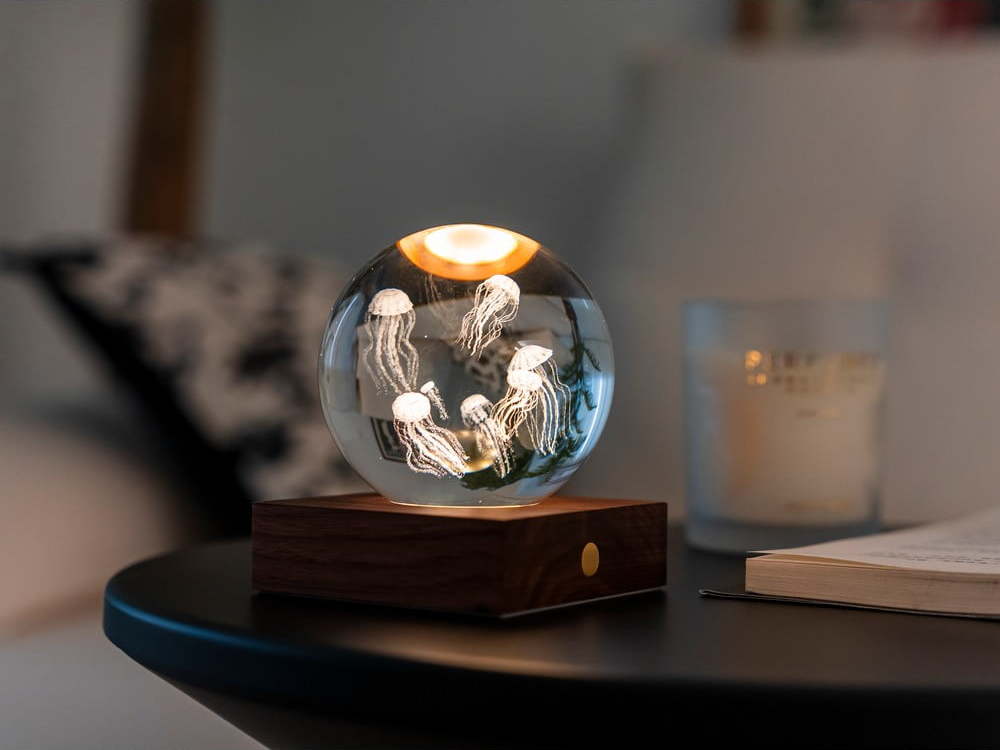 LED stolní lampa v přírodní barvě se skleněným stínidlem (výška 8 cm) Amber – Gingko Gingko