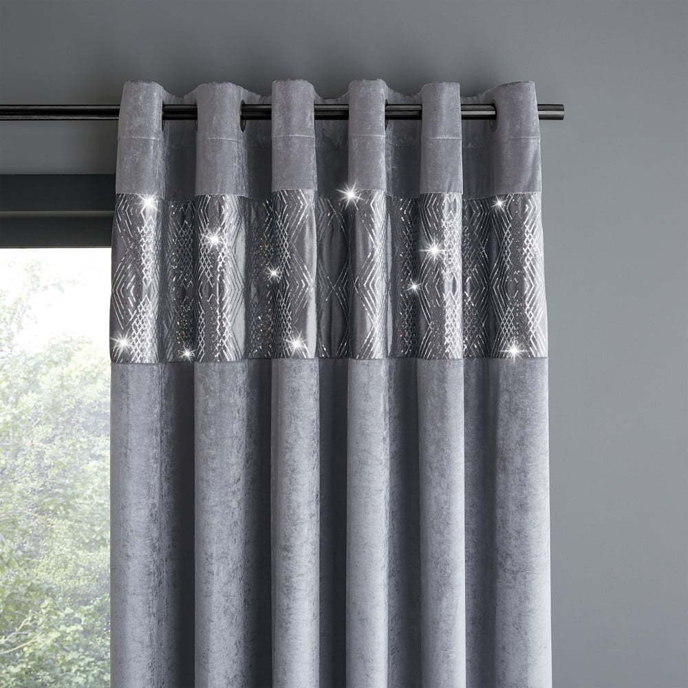 Šedé závěsy v sadě 2 ks 168x229 cm Crushed Velvet Glamour Sequin – Catherine Lansfield Catherine Lansfield