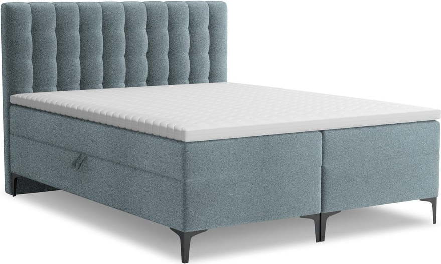 Světle modrá boxspring postel s úložným prostorem 140x200 cm Puhala – Makamii Makamii