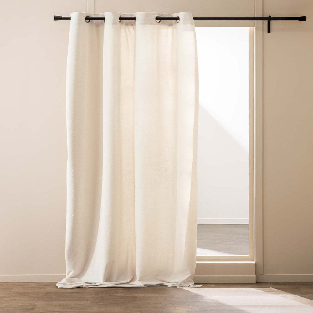 Krémový závěs z materiálu bouclé 140x260 cm Winona – douceur d'intérieur Douceur d intérieur