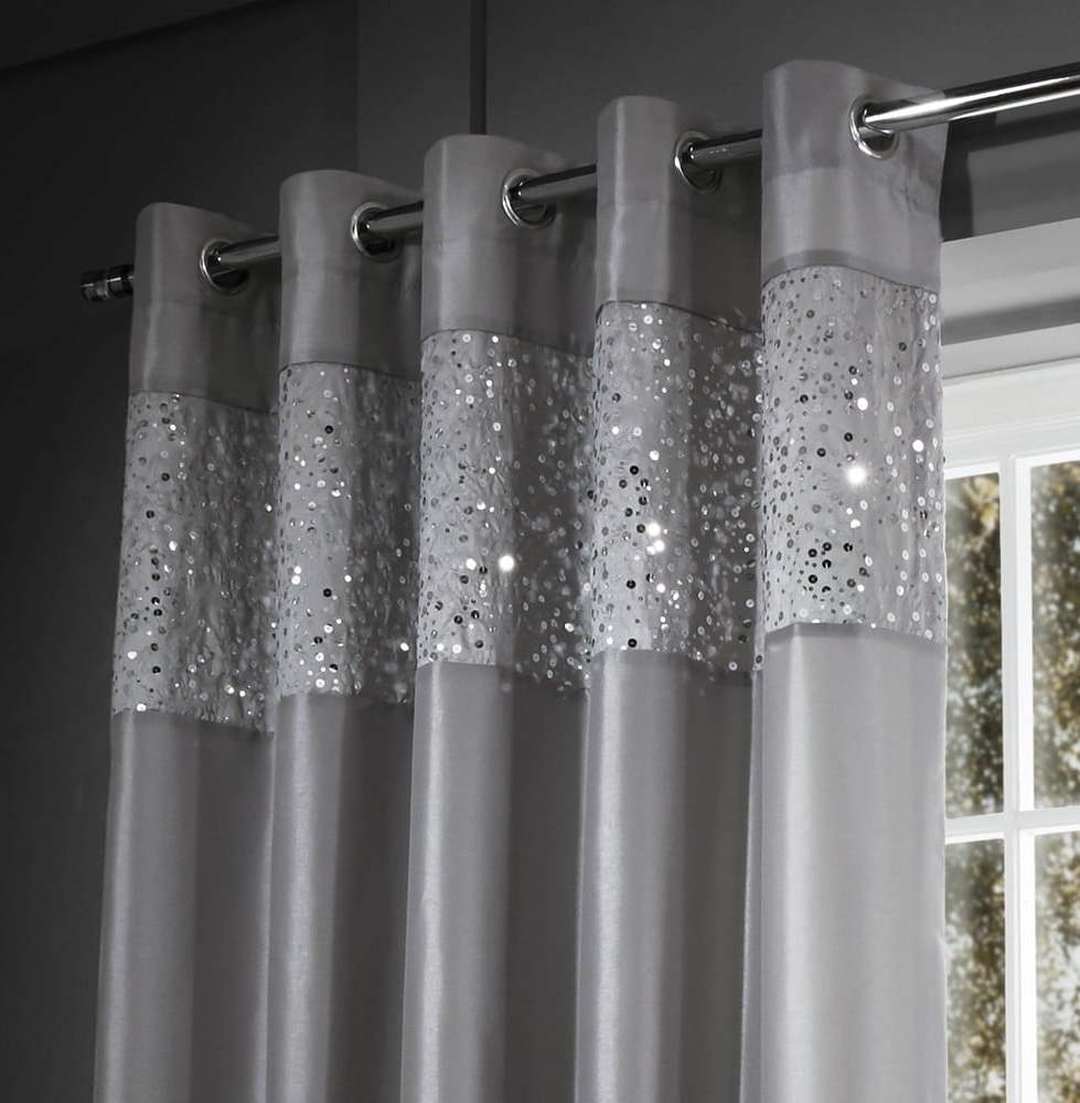 Šedé závěsy v sadě 2 ks z mikrosaténu 229x229 cm Glitzy Sequin – Catherine Lansfield Catherine Lansfield