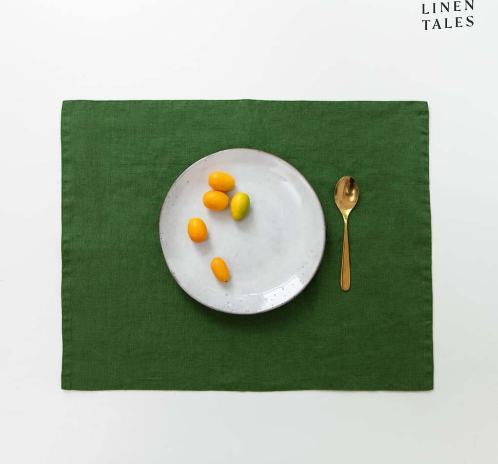 Lněné prostírání 35x45 cm True Green – Linen Tales Linen Tales