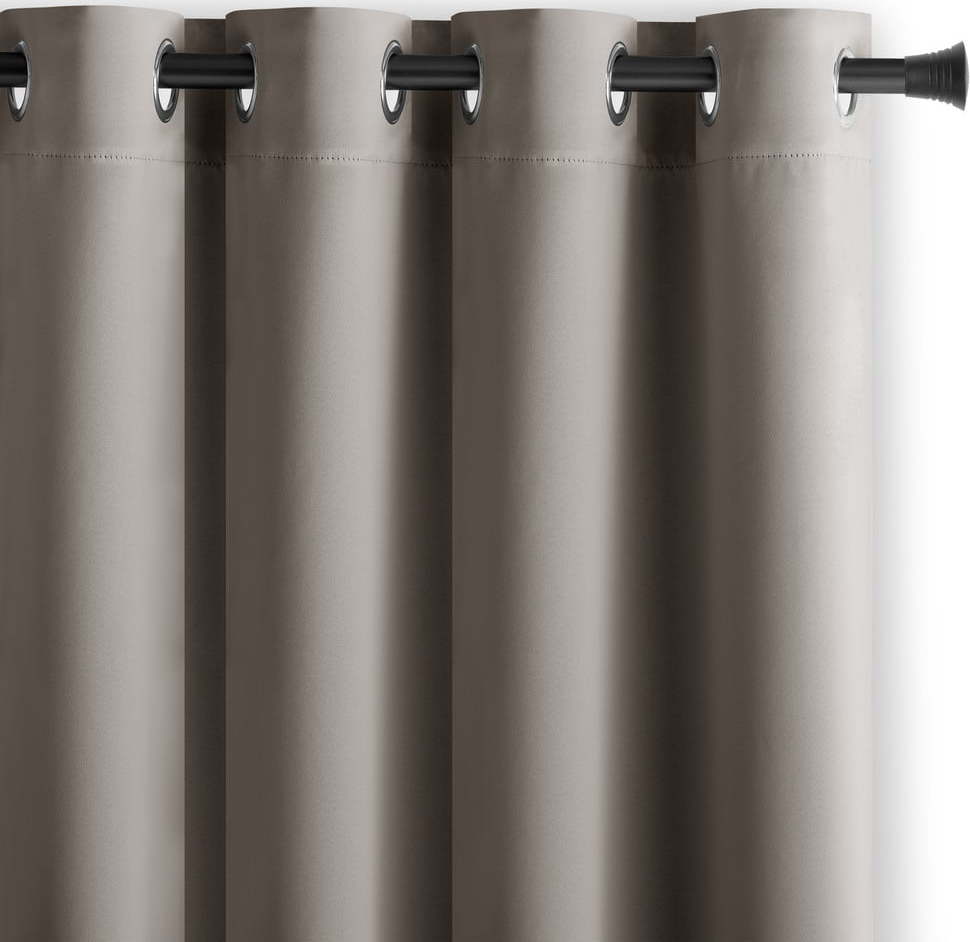 Šedobéžový zatemňovací závěs 140x245 cm Eyelets – Restilo Restilo