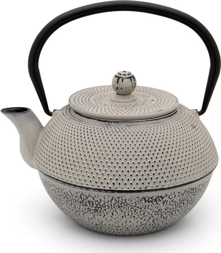 Šedá konvice na čaj z litiny 1