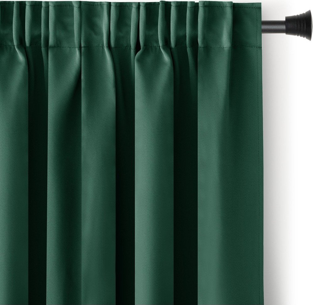 Tmavě zelený dimout závěs 200x245 cm Kierra – Restilo Restilo