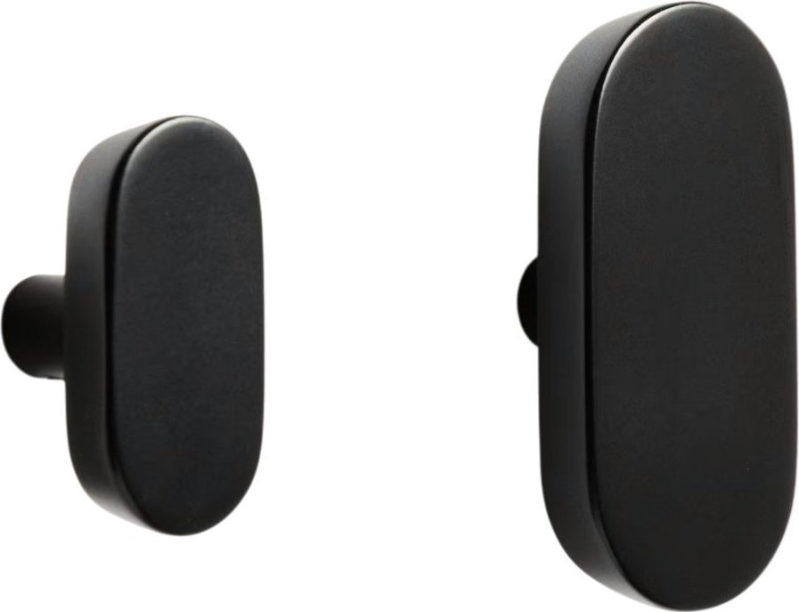 Černé nástěnné háčky v sadě 2 ks z bukového dřeva Arely – Kave Home Kave Home