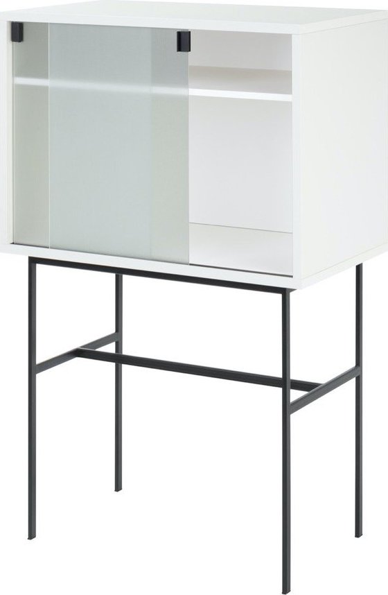 Šedobéžová vitrína s posuvnými dveřmi 70x109x40 cm Lekko – noo.ma NOO.MA
