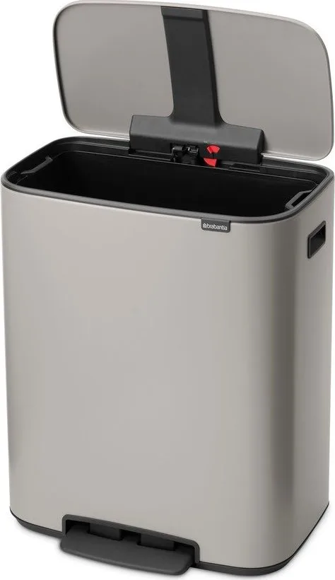 Nášlapný odpadkový koš 60 l Bo – Brabantia