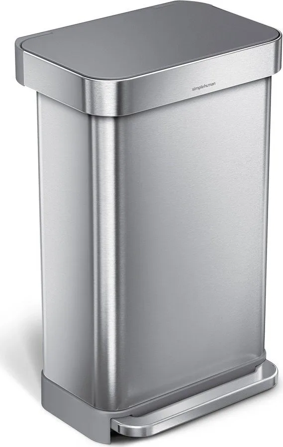 Nášlapný ocelový odpadkový koš ve stříbrné barvě 45 l – simplehuman