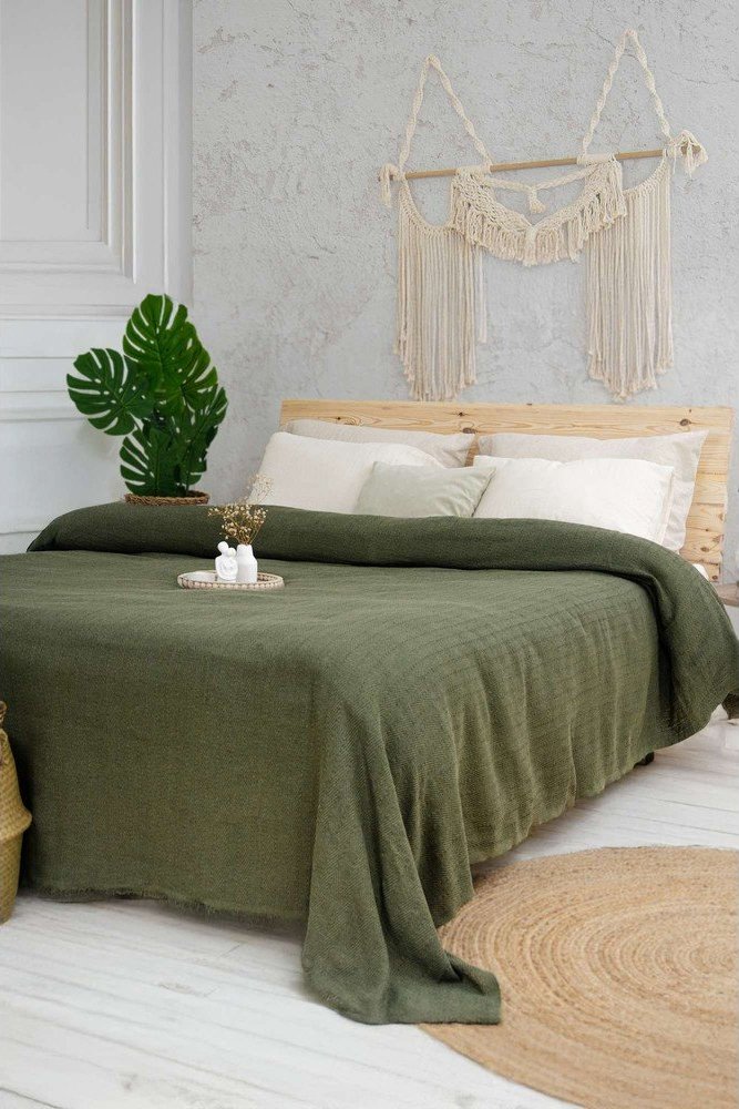 Khaki přehoz 240x220 cm Marla – Mijolnir Mijolnir